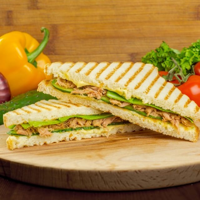 Chicken Club Sandwich.