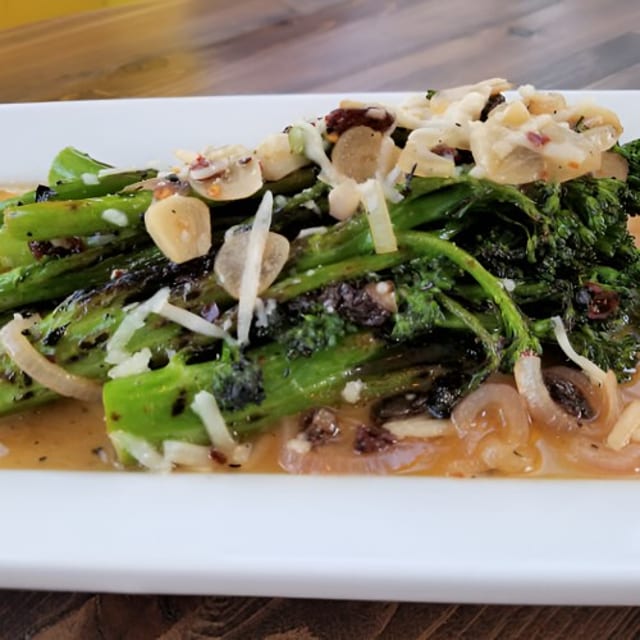 Broccolini.