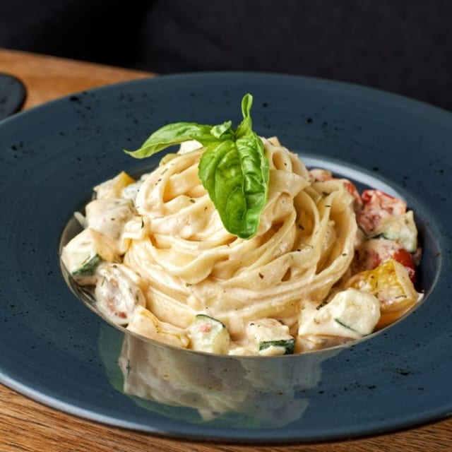 Fettuccine Alfredo.