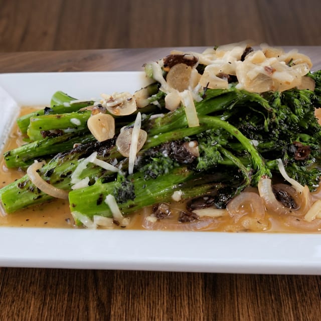 Broccolini.